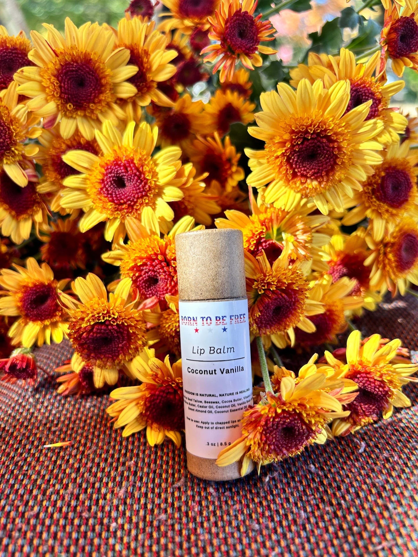 Eco lip balm with beef tallow and natural scent