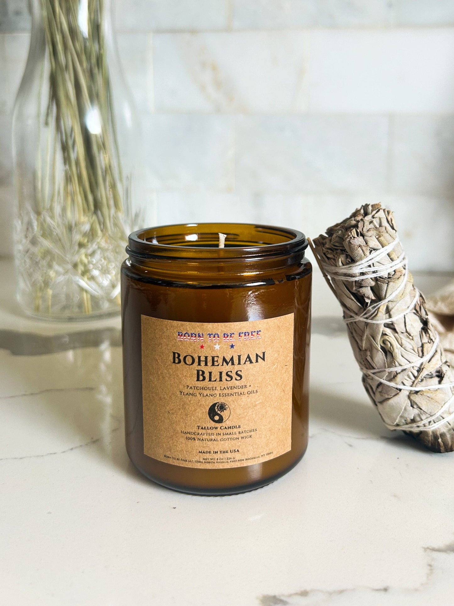 natural bohemian candle with floral and woody scent