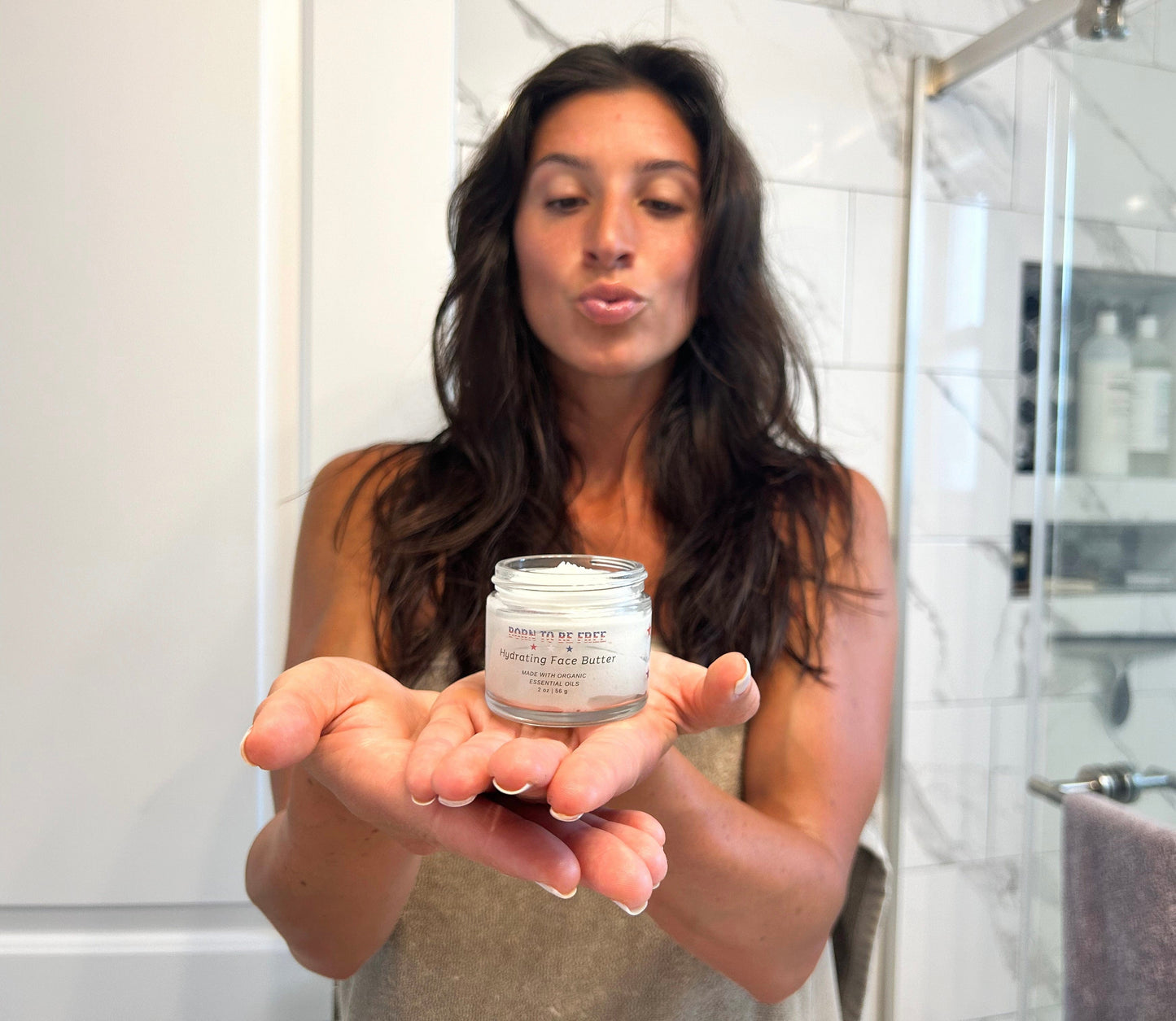 Anti-aging face moisturizer for dry skin all-natural Born To Be Free