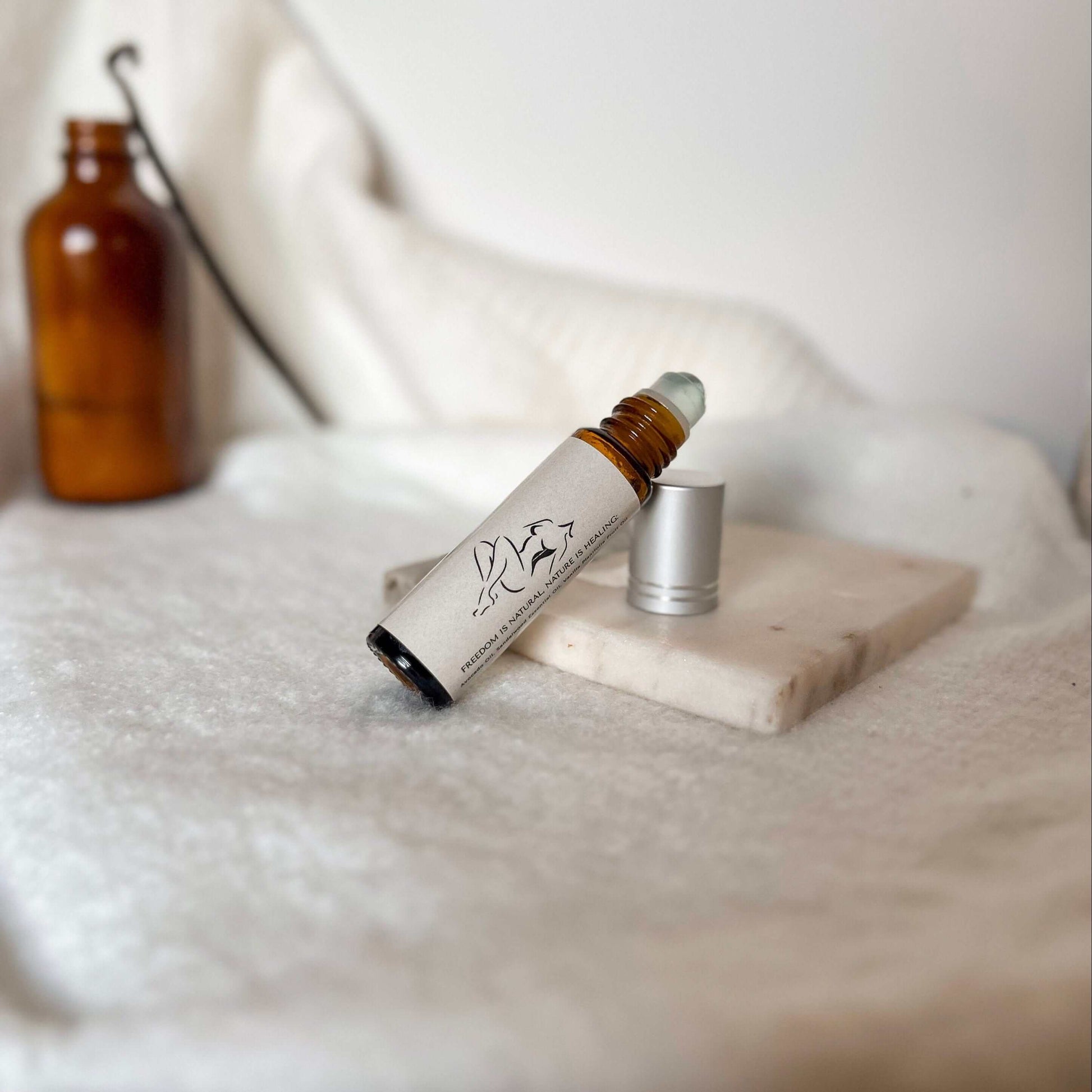 Non-toxic fragrance free of synthetics roll-on Bare Cashmere Essence Roll-On Oil