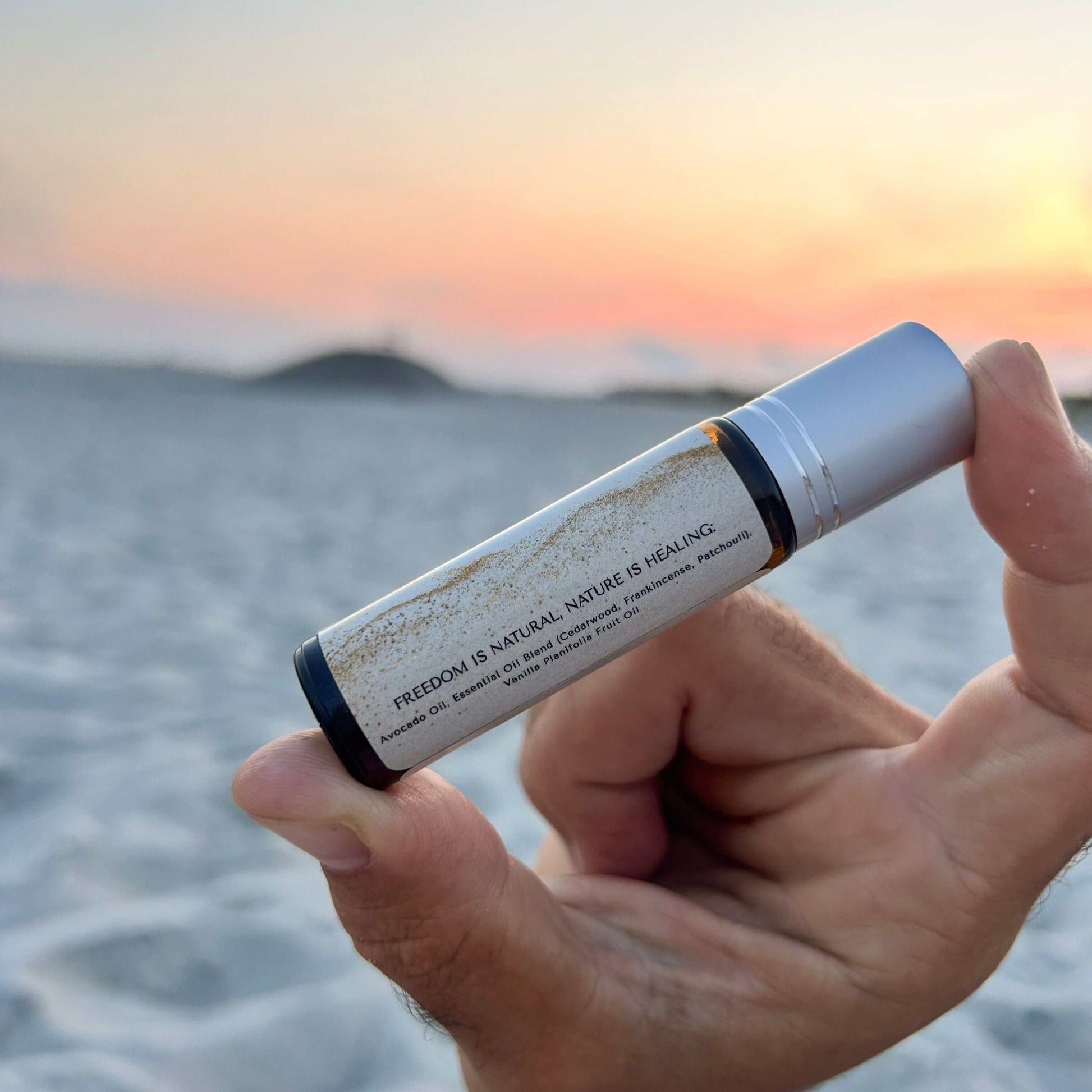 non toxic perfume roll on for men and women Golden Smoke Essence Roll-On Oil